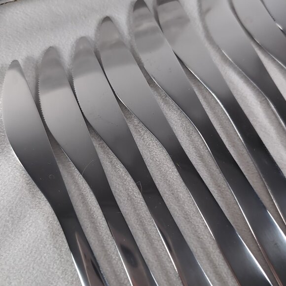 IKEA Tillagd 48 Pc Flatware Set Lot Silver Dragon Probyn Stainless 904.075.52 - Picture 9 of 16